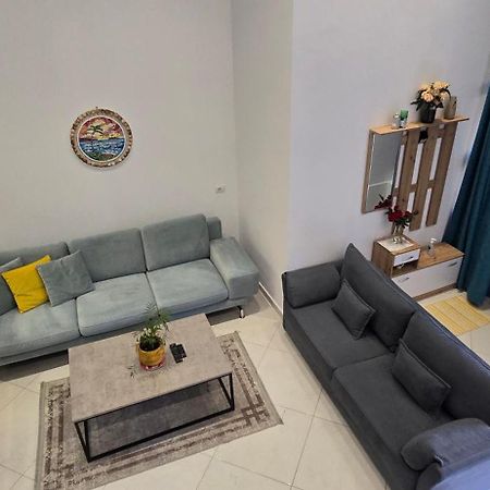 Vlorë Apartament Me Qera Dublex Lungomare מראה חיצוני תמונה