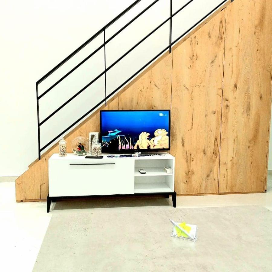 Vlorë Apartament Me Qera Dublex Lungomare מראה חיצוני תמונה