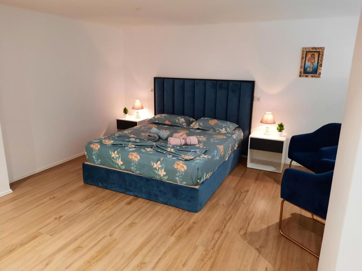 Vlorë Apartament Me Qera Dublex Lungomare מראה חיצוני תמונה